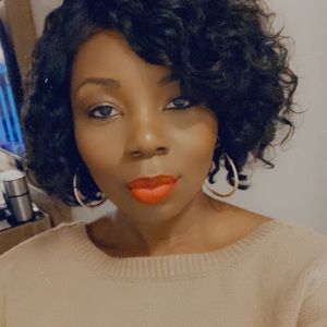 Meet your Posher, Eva